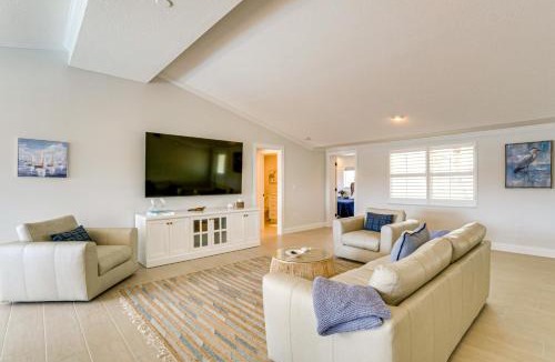 Grove City House | 4 Mi to Englewood Beach: Boating & Fishing Escape