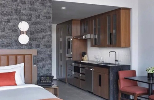 Ivins Hotel | 4 Sleek Rooms in Southern Utah, Explore Nature and Culture - Perfect Escapes