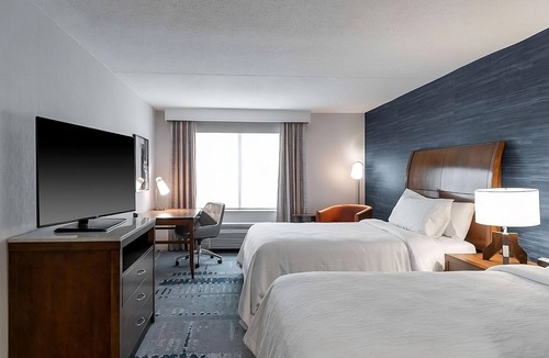 Radnor - Fort Myer Heights Hotel | 4 Units | Family Friendly Haven Near DC's Top Attractions & Landmarks