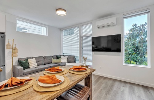 North Queen Anne House | 4BR Queen Anne Retreat Minutes to Downtown Seattle