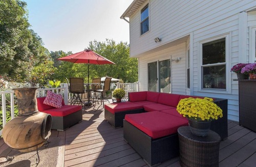 Fort Washington House | 5 Bedroom Boutique Home w/Swimspa and Backyard Oasis.