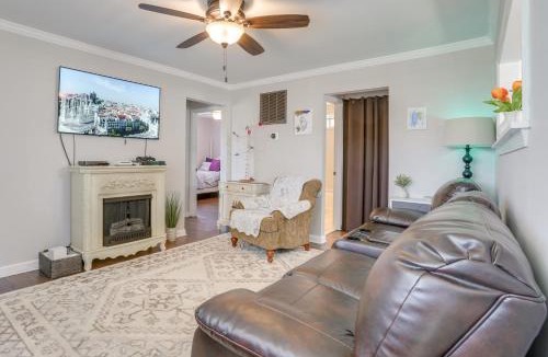 Fredericksburg House | 5 Mi to Dtwn Fredericksburg: Family Gem w/Yard