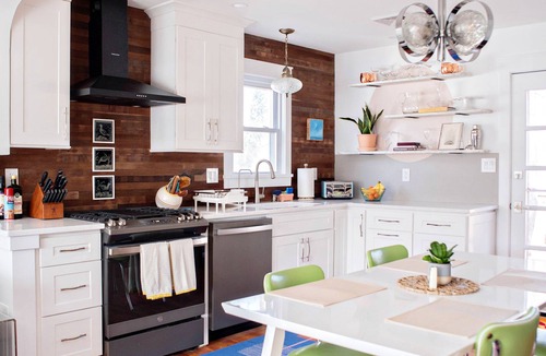 Green Creek Cottage | 5 Min Walk to Beach, Art Filled, Maker Space, Sunsets, New Reno, Sole Cottage