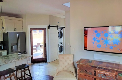 St. George Cottage | 5-STAR Retreat in St. George/Washington