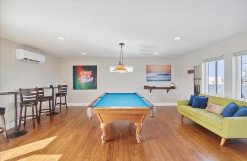 Cocoa Beach Villa | 51 N Orlando Ave