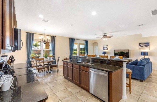 Watersong Villa | 535 -Stunning 4 Bed, Lake View Home, South Facing Pool & Spa