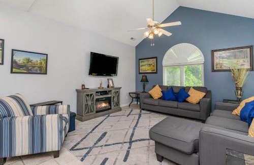 Arcadian Shores Villa | 5E Canterbury Court Kingston Resorts
