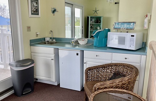 Rehoboth Beach Villa | 6 Bedrooms/5 Baths/Rooftop Deck/Steps to the Beach