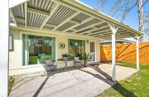 Friendswood Cottage | 6 Mi to Clear Lake: Family Home w/Patio & Yard
