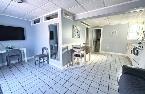 Pass-a-Grille Condo | 60 seconds to Private Beach Rated #1 in Florida/Pets welcome with fee
