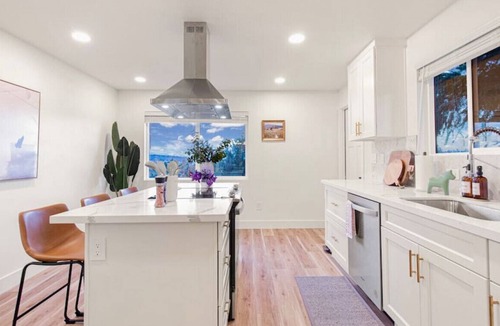 Phinney Ridge House | 6057&301 Entire · 7b3b Huge House @Ballard/Gold Central Location