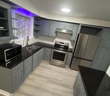 Malton House | 6ixx Noir Retreat