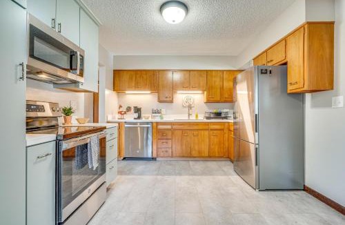 Columbus House | 7 Mi to Downtown Columbus: Family Getaway w/Yard