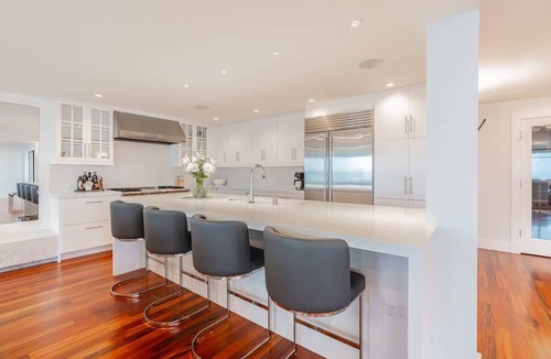 Queen Anne House | 7000 sqft Luxury | Skyline Views | Gym & Deck