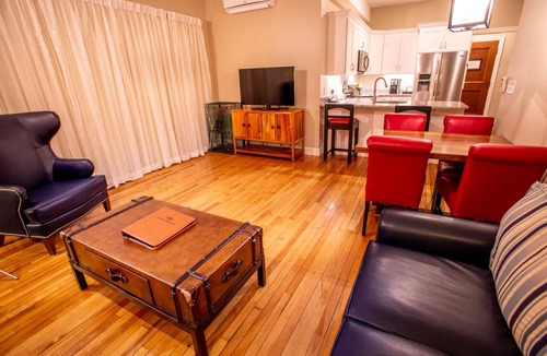 Kennebunk Condo | 84 Main