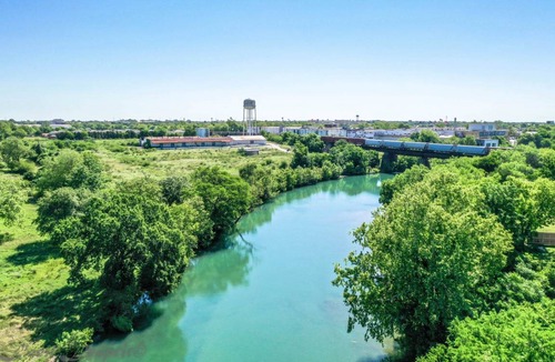 New Braunfels Condo | 98 m² Condo ∙ 2 bedrooms ∙ 8 guests