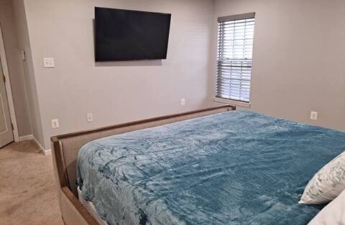 Montpelier House | A beautiful 4bedroom/2.5 bathroom home in a quiet area of Laurel.