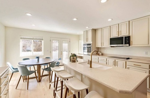 American Fork House | A newly renovated mountain basecamp with two king suites, perfect for families exploring American Fork Canyon.