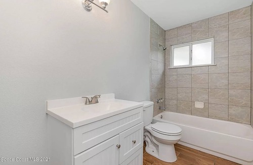 Rockledge House | A quiet, private, and secluded home near Orlando, Viera and the Beach!