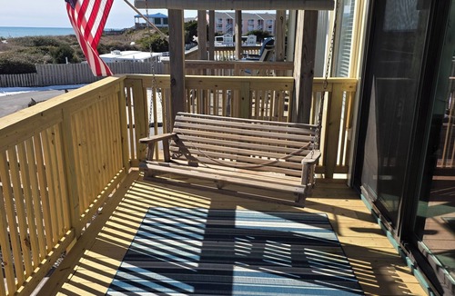 Emerald Isle Condo | “A Swell Life” 3 Bed/3 Bath, Oceanfront Condo, Unit 1105 Queens Court