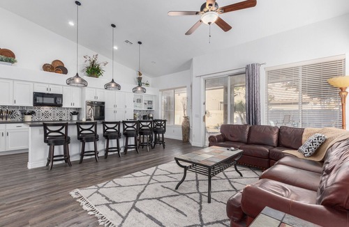 Mirage House | Ahwatukee Veteran owned 4bed 2bath Dog Friendly home with heated pool and spa