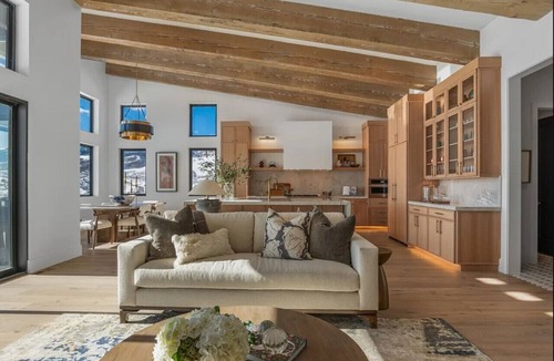 Park City Villa | Amanti Lago Luxury Home - Lake and Mountain Views Near Deer Valley