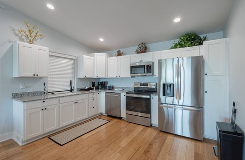 Indian Point Villa | Amazing 180° Lake Views | Boat Slip | 2-Min SDC