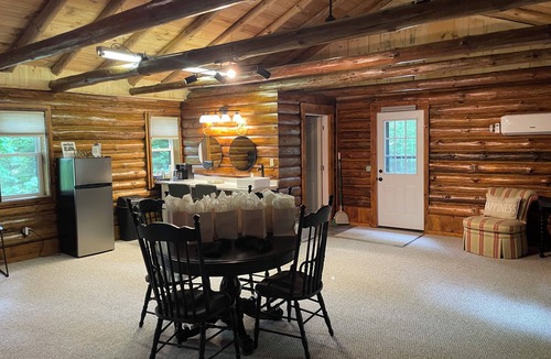 Lake Cabin | Amazing Log Cabin Nestled in 1000s of Acres of Beautiful Forest