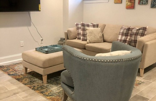 Brightwood Park Apartment | Amazing Modern Apartment In NW DC