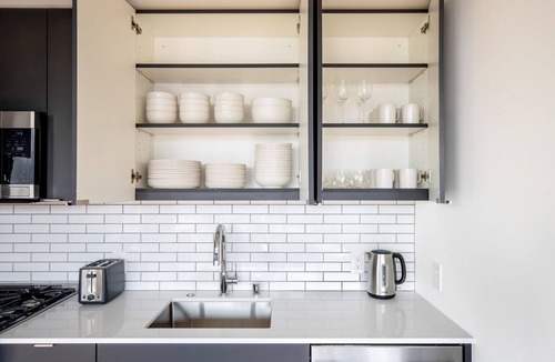 South Lake Union Apartment | Amazing South Lake Union 2BR w/W/D & Roof, nr Lake Union, by Blueground