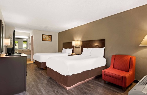Laurel Hotel | Americas Best Value Inn Laurel