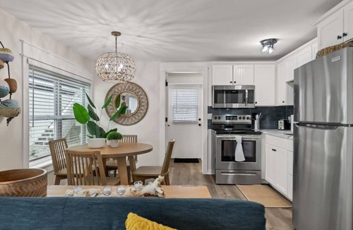 Ilexhurst Apartment | AMI Ohana Beach Resort A with fabulous salt pool!