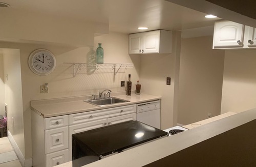 Northwest Apartment | An English Gem in Bloomingdale, NW, 9 blocks from Union Station@NOMA on red line