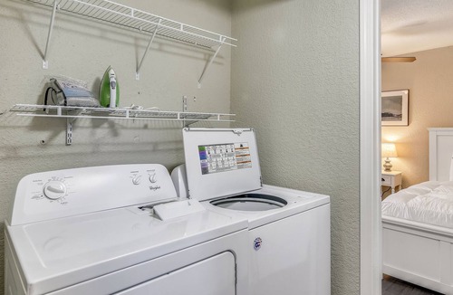 Galveston Condo | Anchor by Pleasure Pier #4: Updated Condo Community, Heart of the City