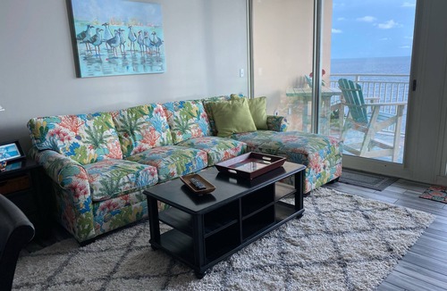 Panama City Beach Condo | Aqua 1005! 2BR/2BA w/Bunks, Beach Chair Svc Incl. Beautiful balcony views!