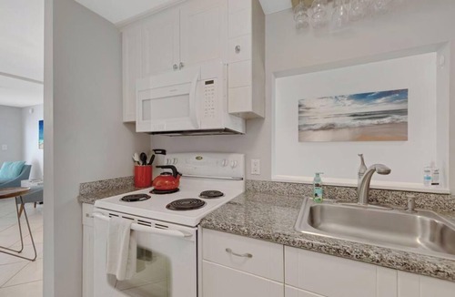 Truman Annex Condo | AQUA OASIS at The Truman Annex in Key West