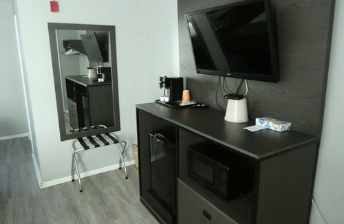 Westerly Hotel | Aquastar Inn