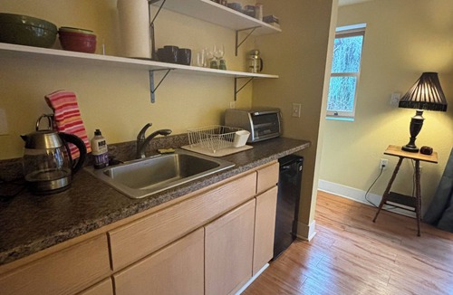 Stevens Apartment | Arboretum Garden Apartment