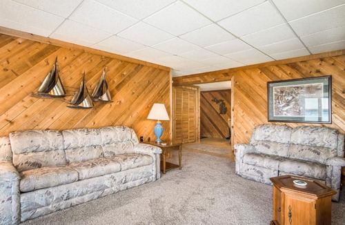 Lake Township House | Arborvitae Point