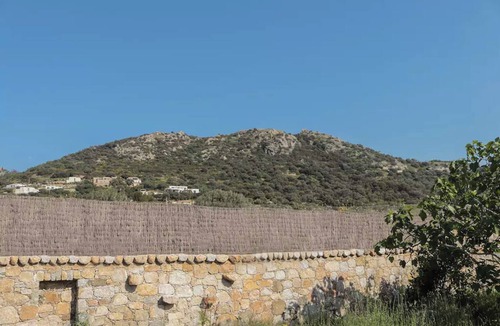 Marine de Davia House | Architect villa between sea and mountain