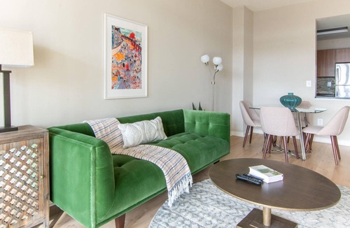Radnor - Fort Myer Heights Apartment | Arlington 1BR Corporate Rental w/ Concierge + Gym