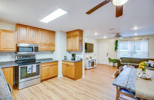 Ruby House | Arrowhead Lake House, WiFi, King Beds, firepit, BBQ