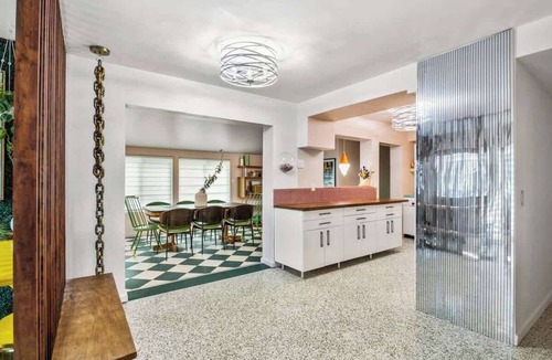 Whitfield House | ArtHouse · Art Inspired Dream Home + Pool + Beaches + SRQ