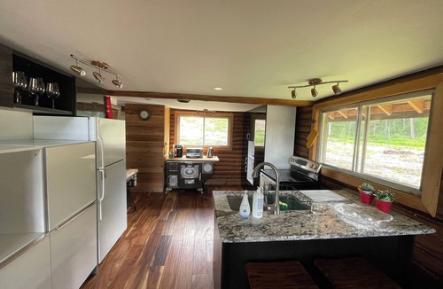 Fort Assiniboine Cabin | At The River — Secluded Cabin with Private River Access