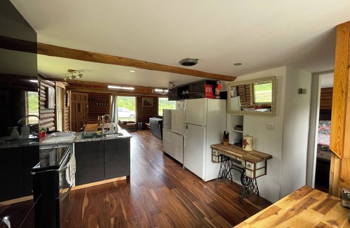 Fort Assiniboine Cabin | At The River — Secluded Cabin with Private River Access