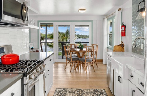 Hana Cottage | AUTHENTIC HAWAIIAN BEACH HOUSE ON HANA BAY. 5-minute walk to beaches and town.