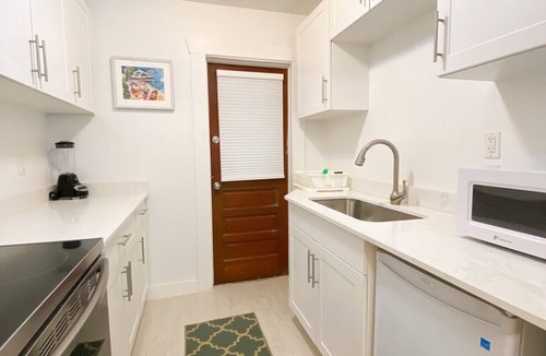 The Meadows Bed & Breakfast | Authors of Key West Guest House