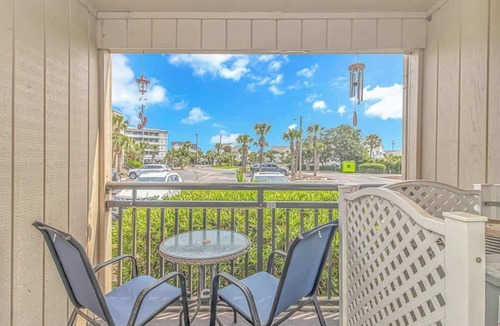 Gulf Stream Estates Condo | Beach Access & Dock, Gated, First Floor, Pool