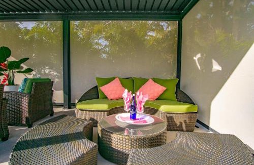 Sarasota Apartment | Beach Cottage with heated pool just off Siesta Key