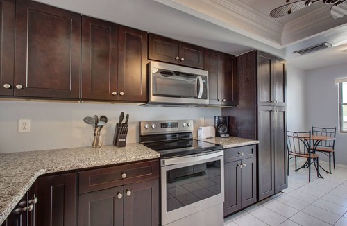Bradenton Beach Condo | Beach View 207-Private Beach Access-Free Wi-Fi-Heated Pool-2 Balconies